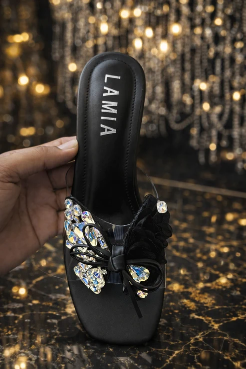 HM Diamond Bow